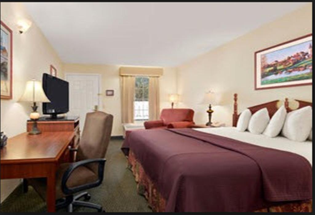 Baymont By Wyndham Easley/Greenville Quarto foto